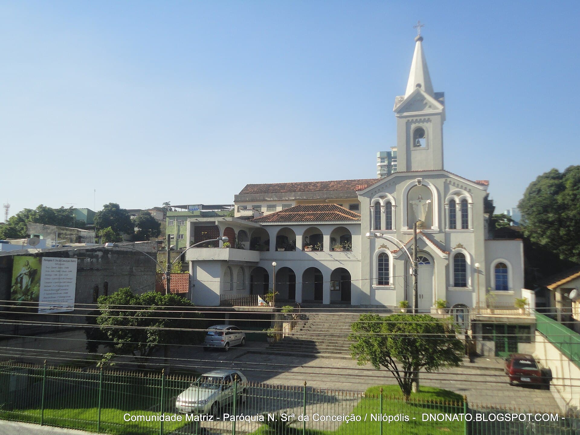 Igreja Matriz de Nossa Senhora da Conceição, no centro de Nilópolis (RJ).